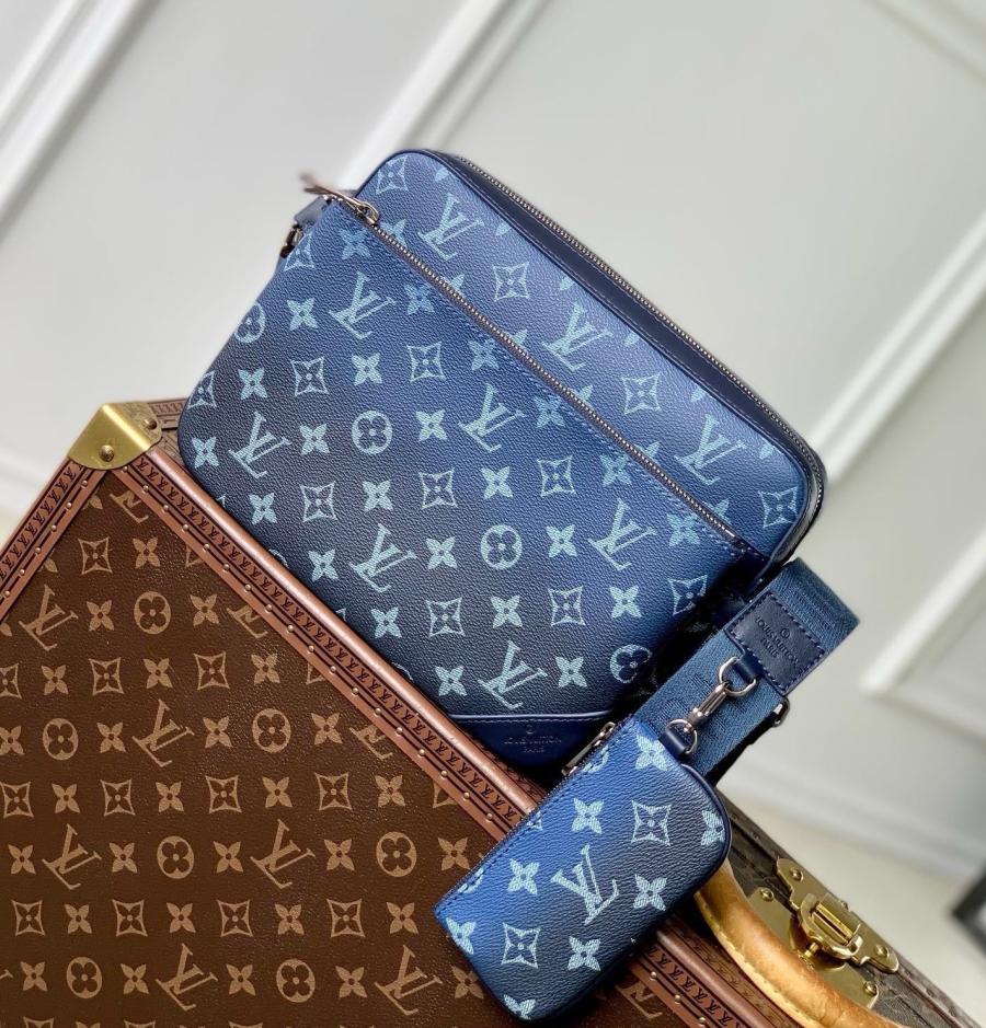 루이비통 M11592 트리오 메신저백