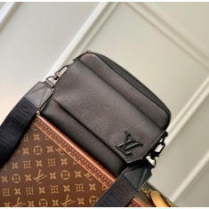 루이비통 M22482 패스트라인 메신저백