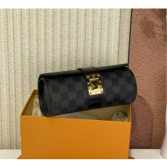 루이비통 M10145 에투이3 몽트르