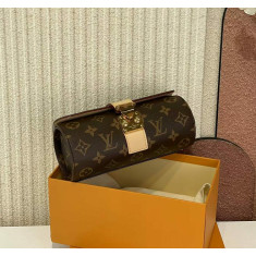 루이비통 M10145 에투이3 몽트르