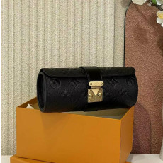 루이비통 M10145 에투이3 몽트르