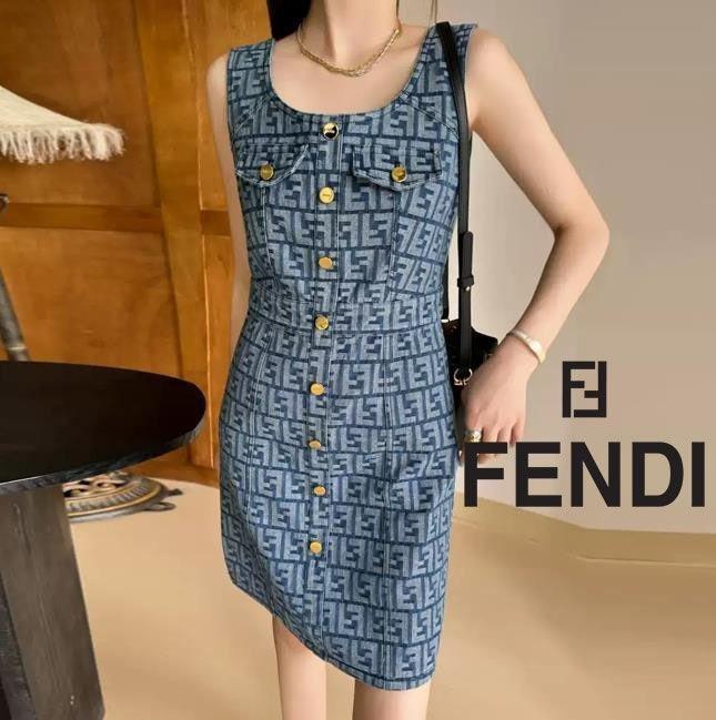 펜디 패턴 포켓 데님 원피스 (국내배송)