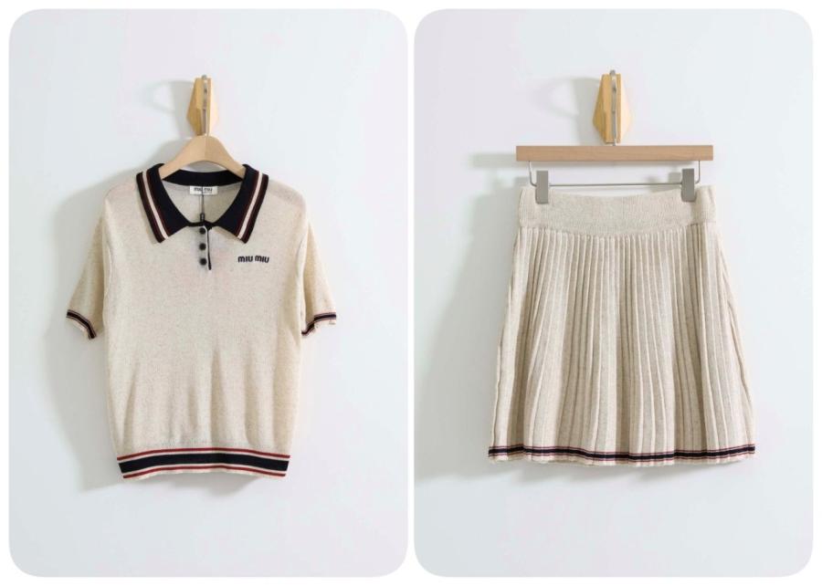 미우미우 코튼 니트 폴로 셋업 (국내배송)