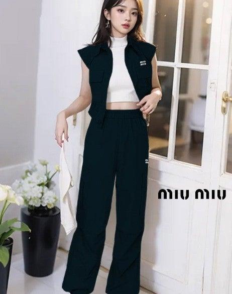 미우미우 카고 베스트 조커 셋업 2컬러 (국내배송)