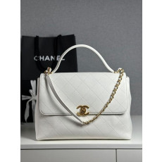 샤넬 클래식 맥시 플랩백 탑핸들 AS5543