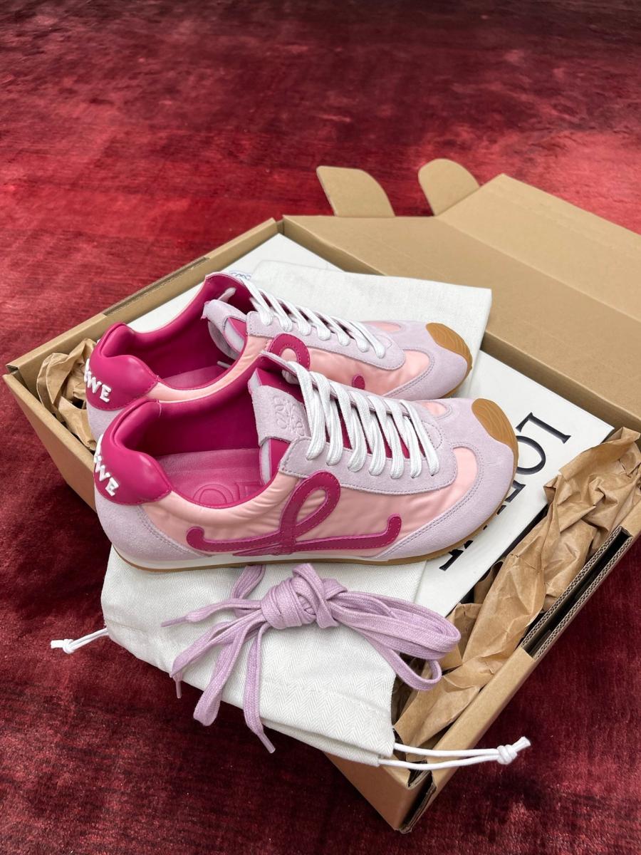 왕자 로에베 발레 러너 2.0 스니커즈