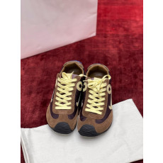 왕자 로에베 발레 러너 2.0 스니커즈