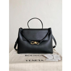 비비 보테가베네타 차오차오 미듐  817231