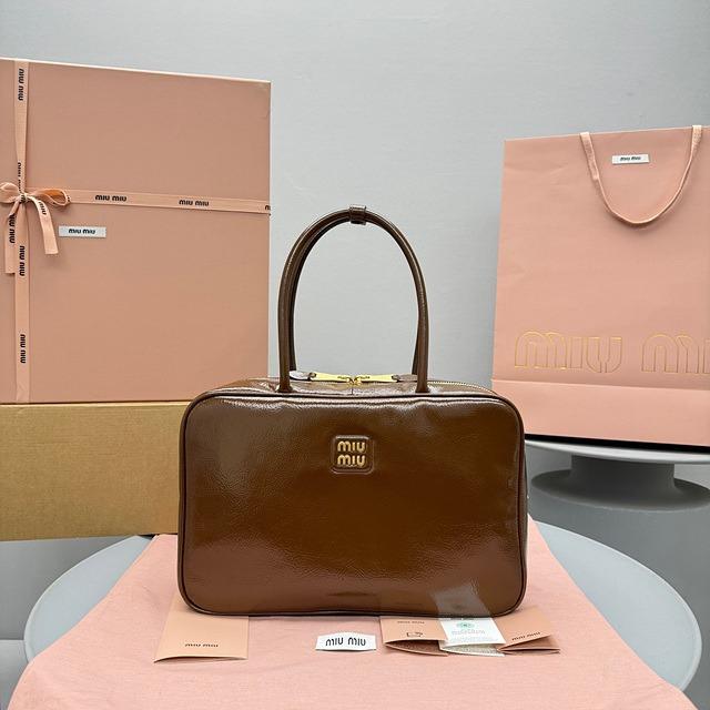 미우미우 나플락 페이던트 보 백 5bb117