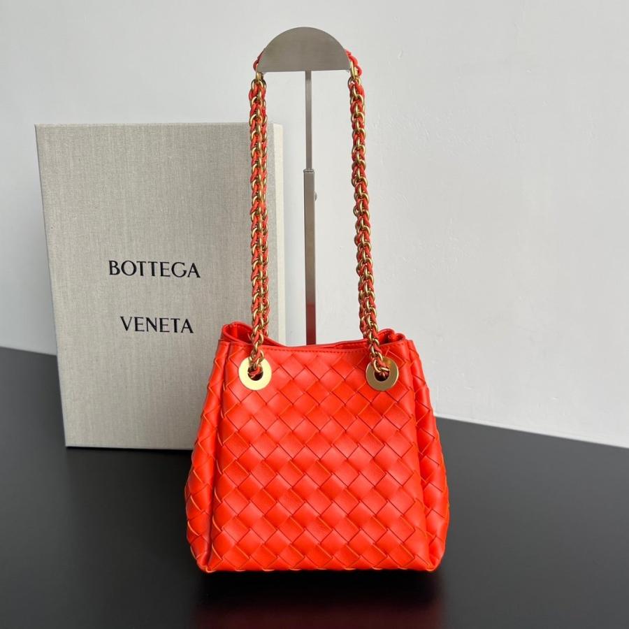 징 보테가베네타 파라슈트 스몰 826220