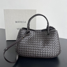 징 보테가베네타 바스켓 836261