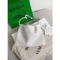 보테가베네타 더스트백 스몰, 미디움