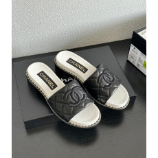 샤넬 체인 뮬 (2가지 컬러)