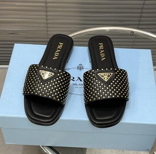 프라다 스터드 뮬 (4가지 컬러)