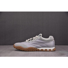 미우미우 CY 스니커즈