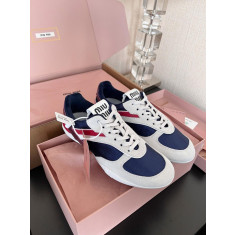 미우미우 스니커즈