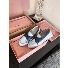 미우미우 블리치드 로퍼