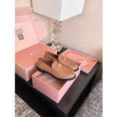 미우미우 페니 로퍼