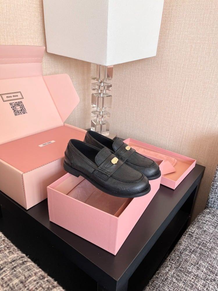 미우미우 페니 로퍼