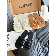 로에베 아나그램 슬라이드 뮬 (3가지 컬러)