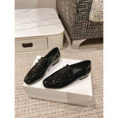 셀린느 페이던트 트리오페 로퍼