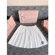 미우미우 미니 스커트