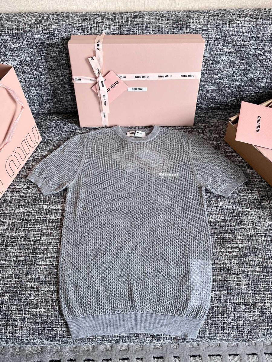 미우미우 반팔 니트