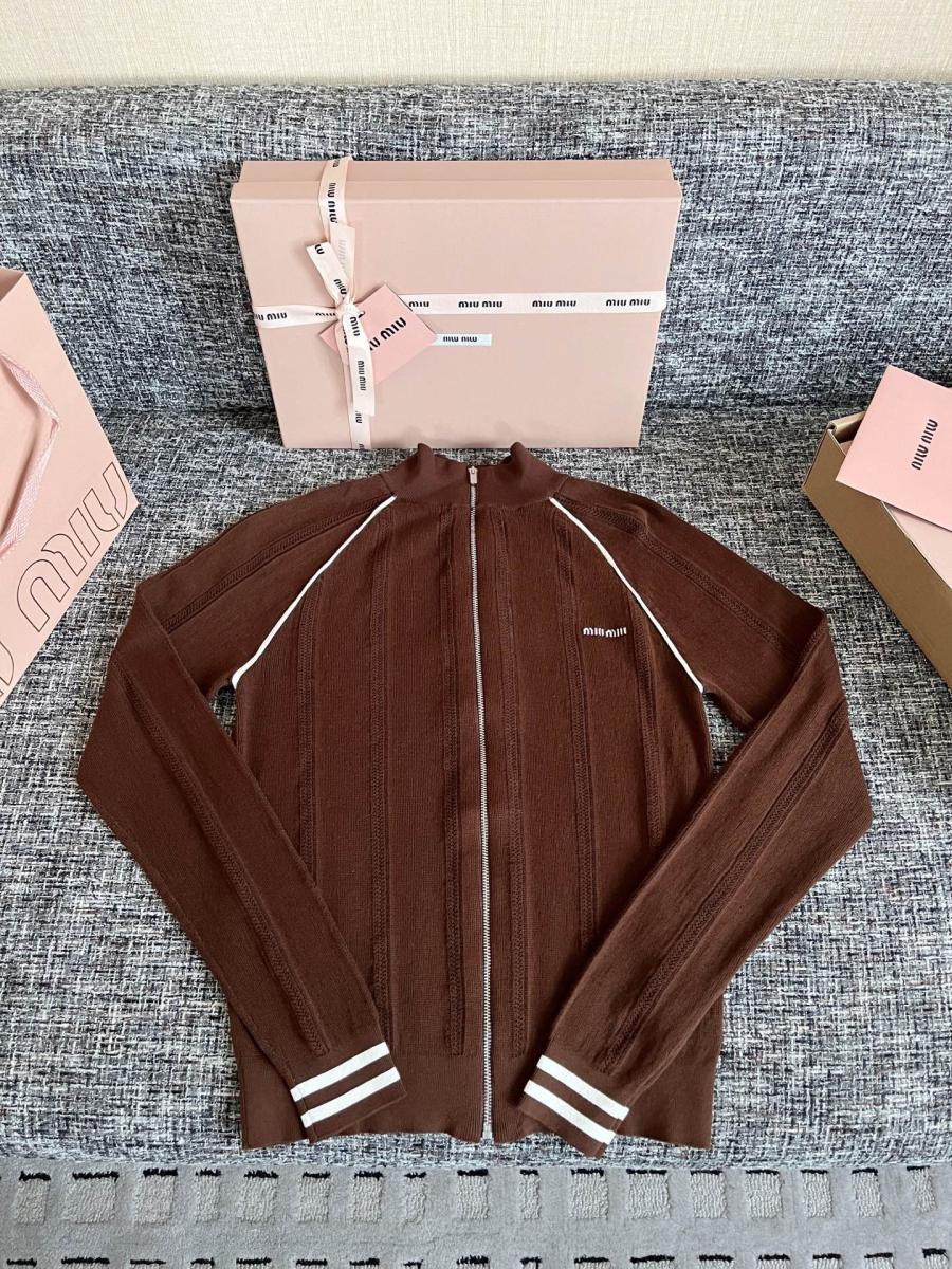 미우미우 가디건