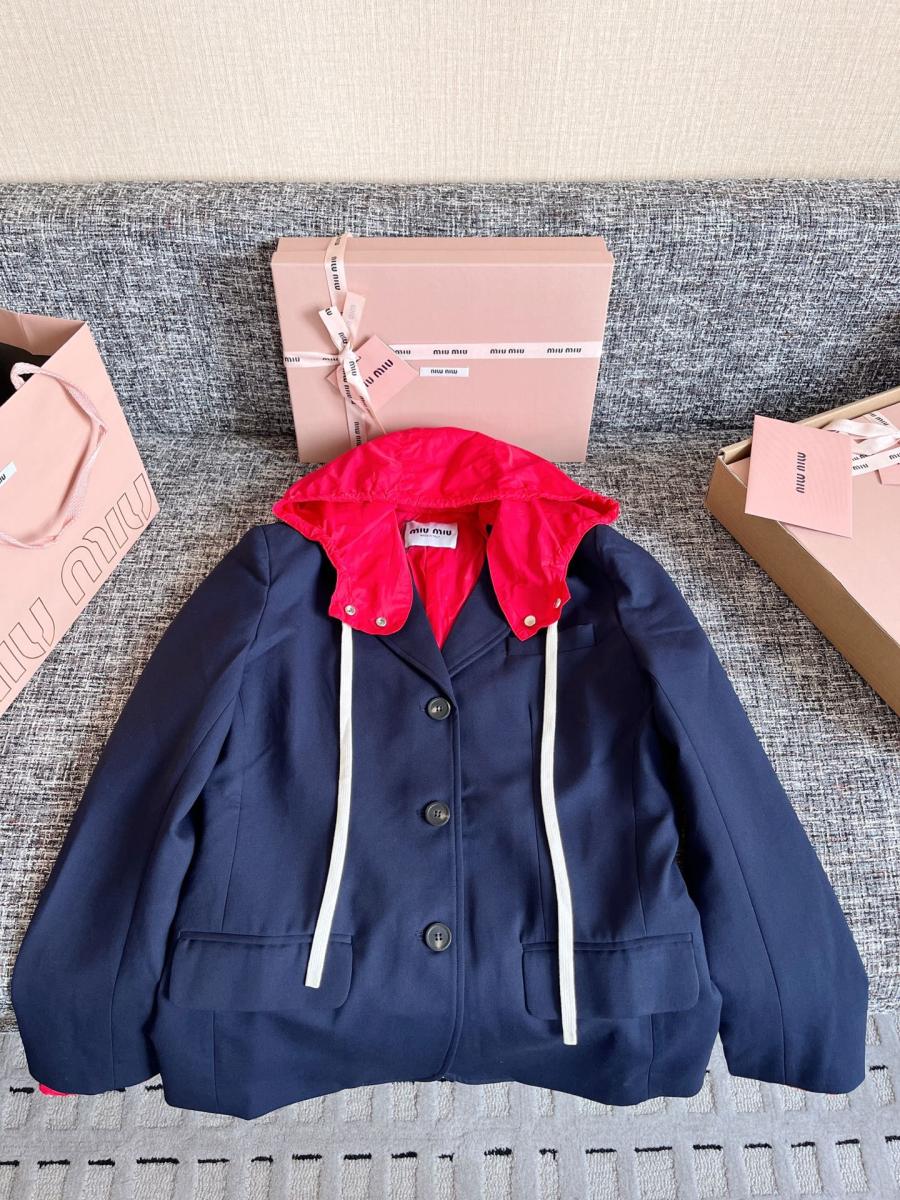 미우미우 더블브레스티드 자켓