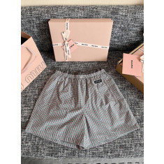 미우미우 체크 버뮤다 반바지