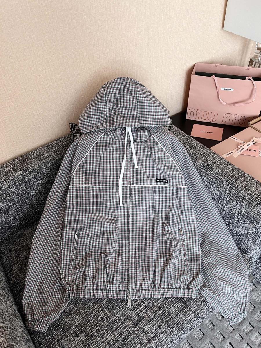 미우미우 체크 봄버 자켓