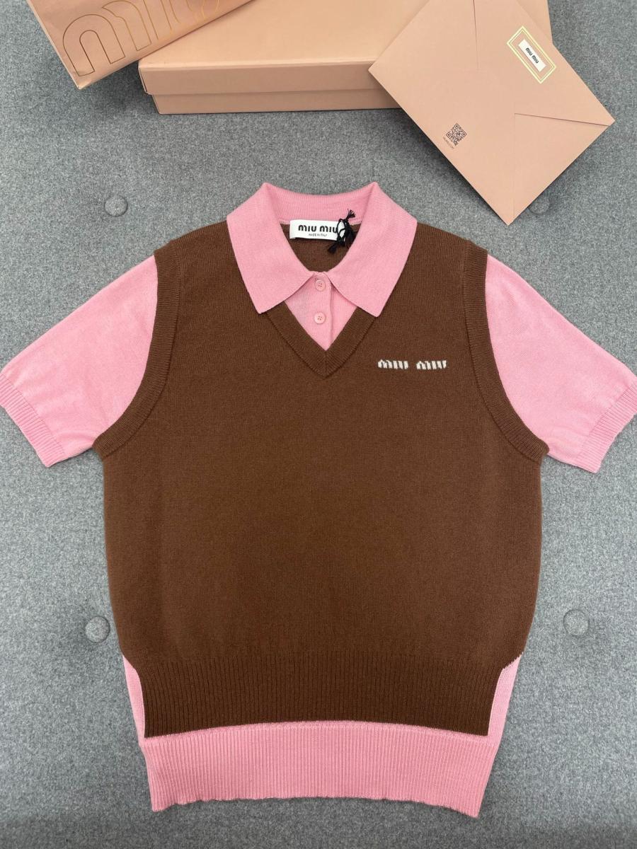 미우미우 폴로 반팔 니트