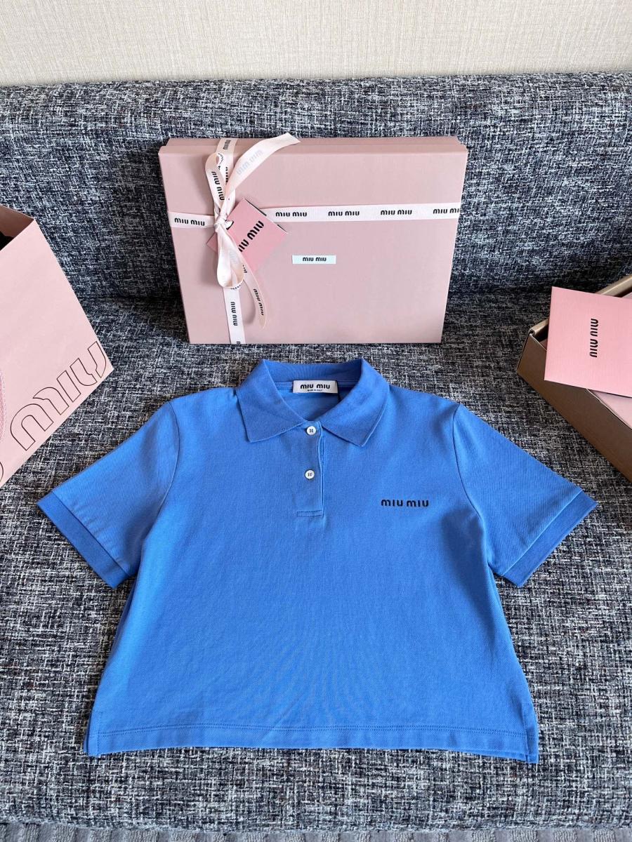 미우미우 폴로 반팔 티셔츠