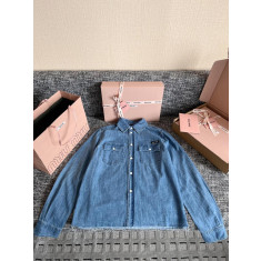 미우미우 샴브레이 셔츠