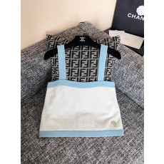 샤넬 25a 크롭 나시