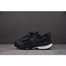 나이키 사카이 제가마돔 블랙 HQ8618-001