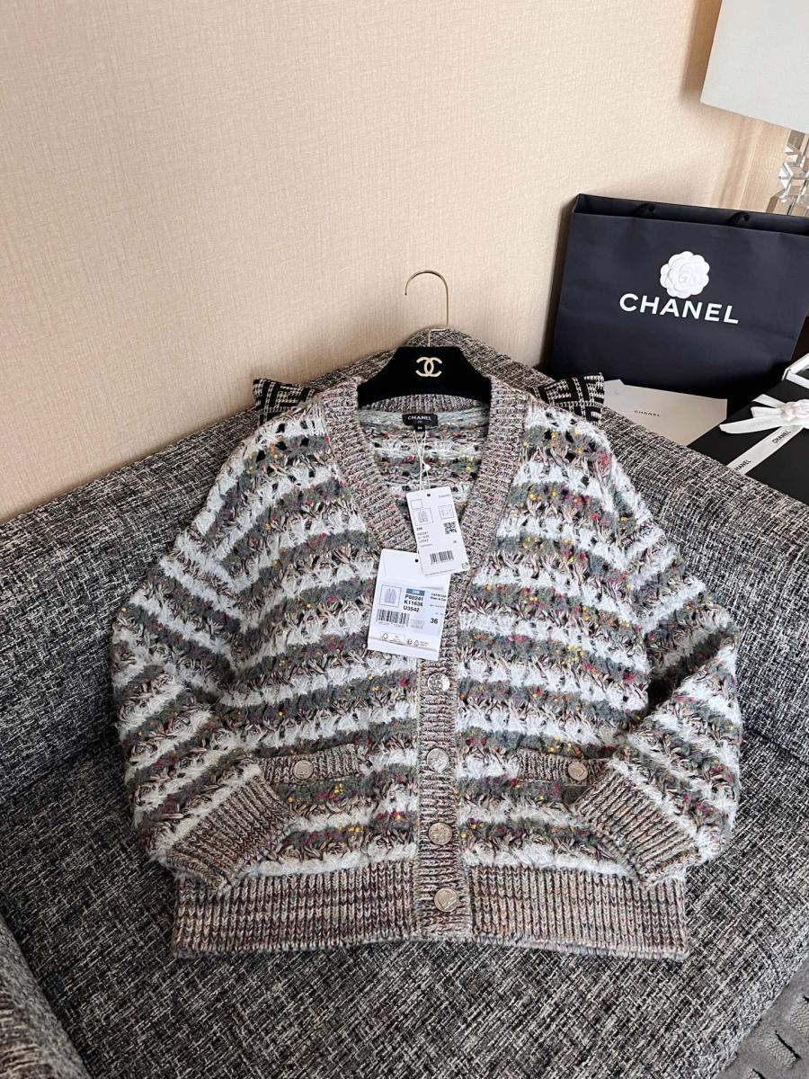 샤넬 스트라이프 가디건