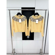 셀린느 트리옹프 니트