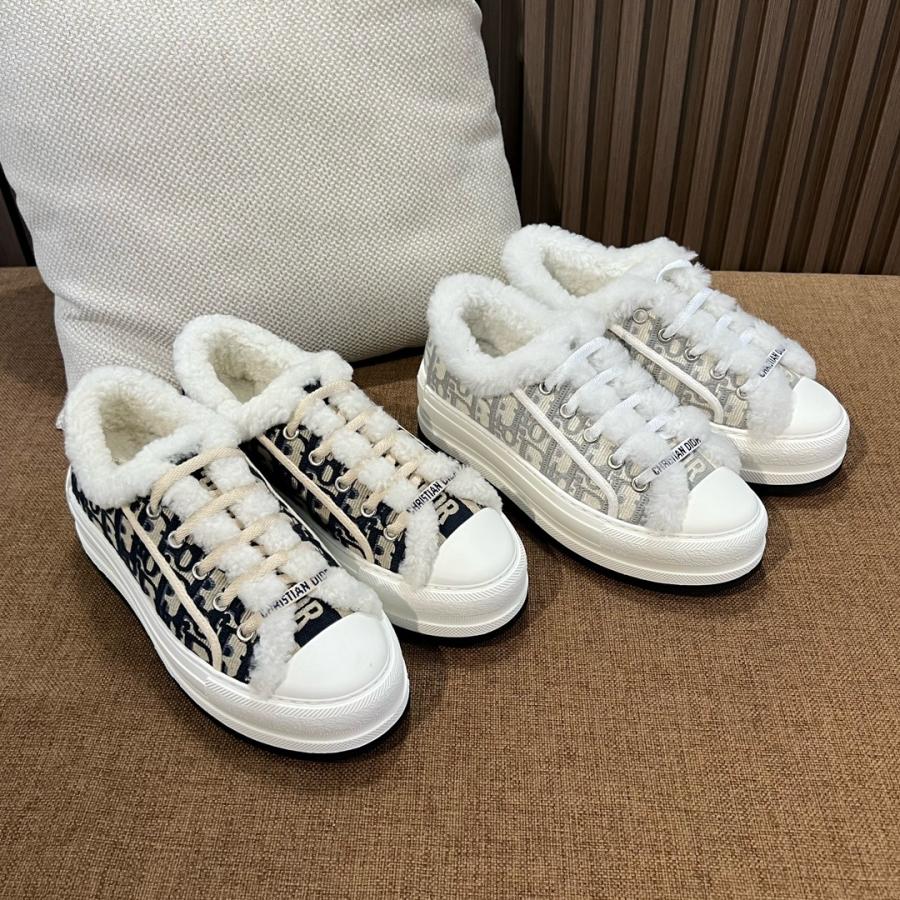 디올 워크앤 플랫폼 시어링 스니커즈 2컬러