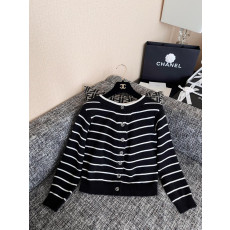 샤넬 스트라이프 가디건