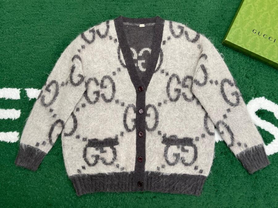 구찌 리버서블 모헤어 가디건