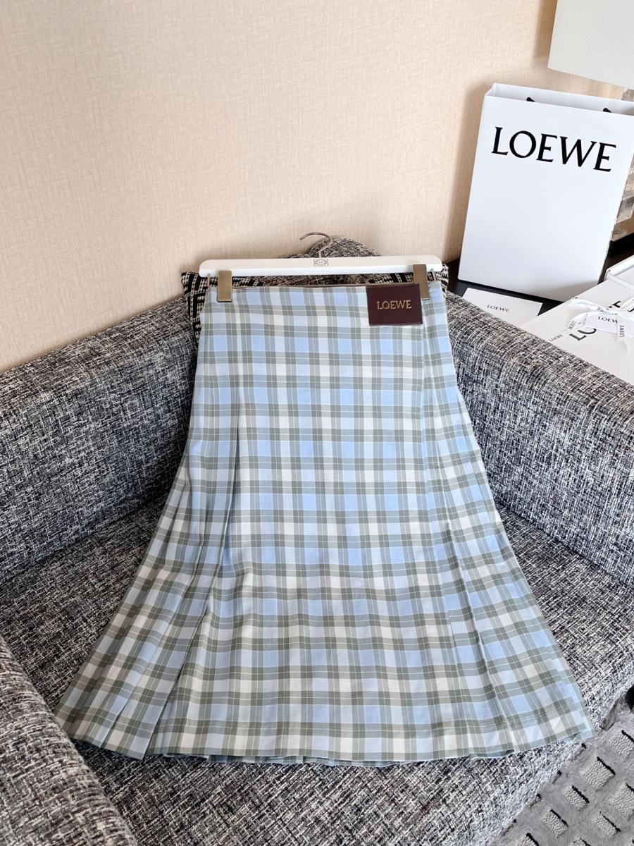 로에베 플리츠 스커트