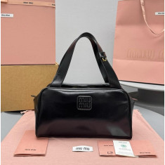 미우미우 트렁크 숄더백