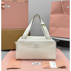 미우미우 트렁크 숄더백