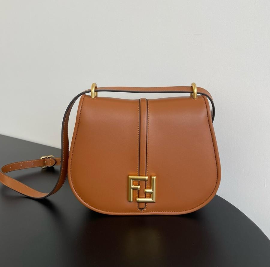 펜디 커몬 F더블로고 플랩 가죽 크로스백