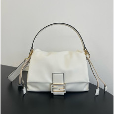 펜디 맘마 바게트 탑해들 숄더백