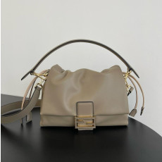 펜디 맘마 바게트 탑해들 숄더백