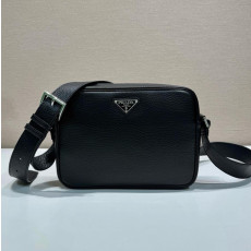 프라다 2VH189 레더 스퀘어 크로스백