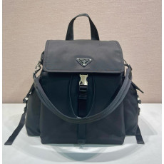 프라다 리나일론 플랩 백팩