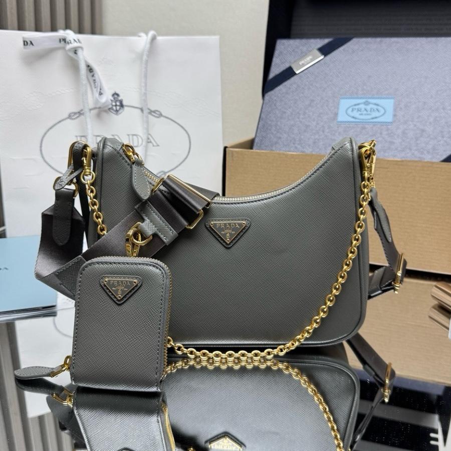 프라다 1BH204 리에디션 사피아노 트라이앵글 로고 호보백